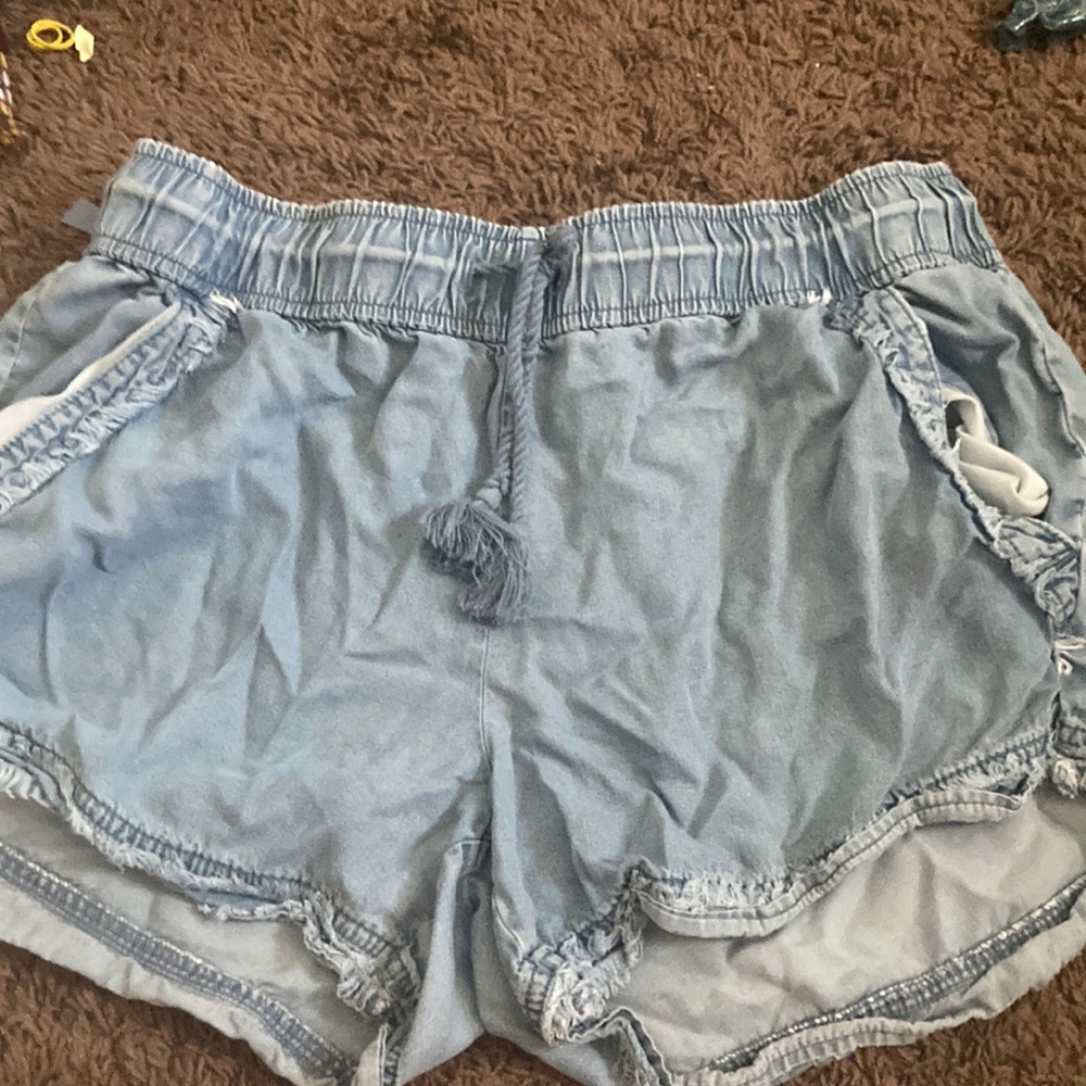 Loose comfy shorts from DIP